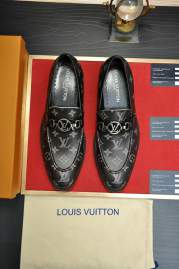 Picture of Louis Vuitton Shoes _SKULVsz38-45hnh030614490